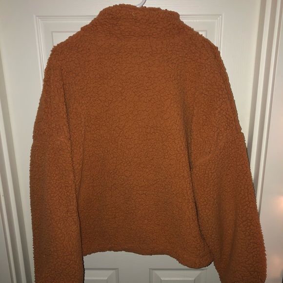 Urban Outfitters Willow Fuzzy Sherpa Jacket !!! - Picture 2 of 3